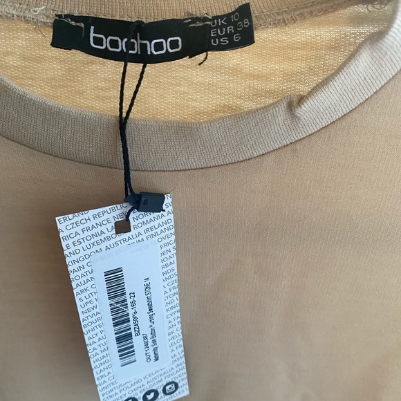 Boohoo Maternity Side Button Nursing Sweatshirt - Picture 3 of 3